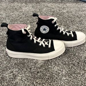 Black platform converse